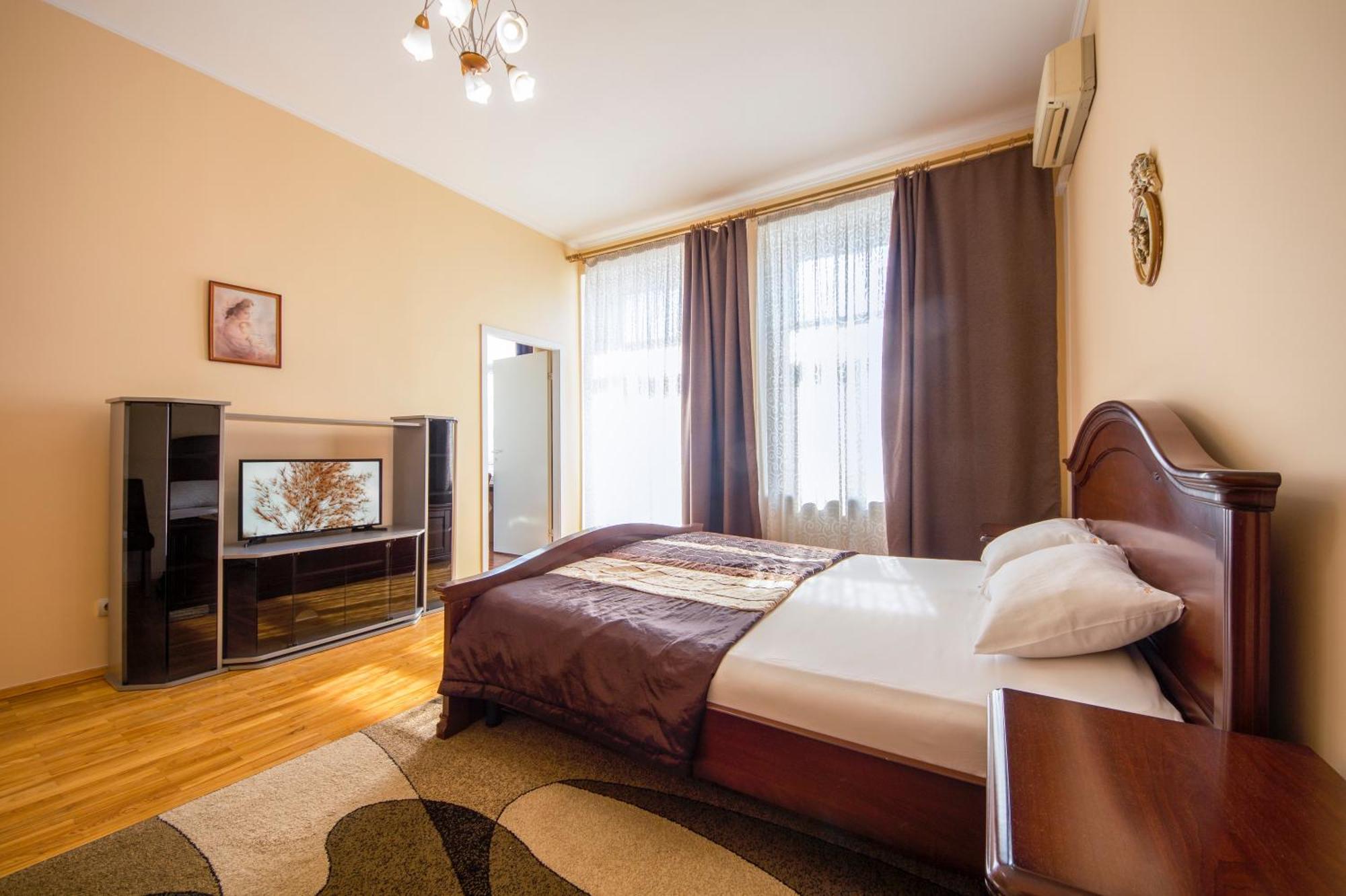 Central Apartments Kiev Exterior foto